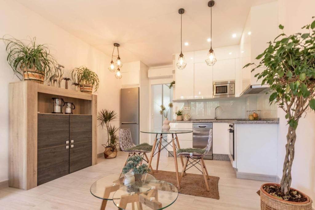 Beautiful And Elegant One Bedroom Apartment ฟูเอนฮิโรลา ภายนอก รูปภาพ